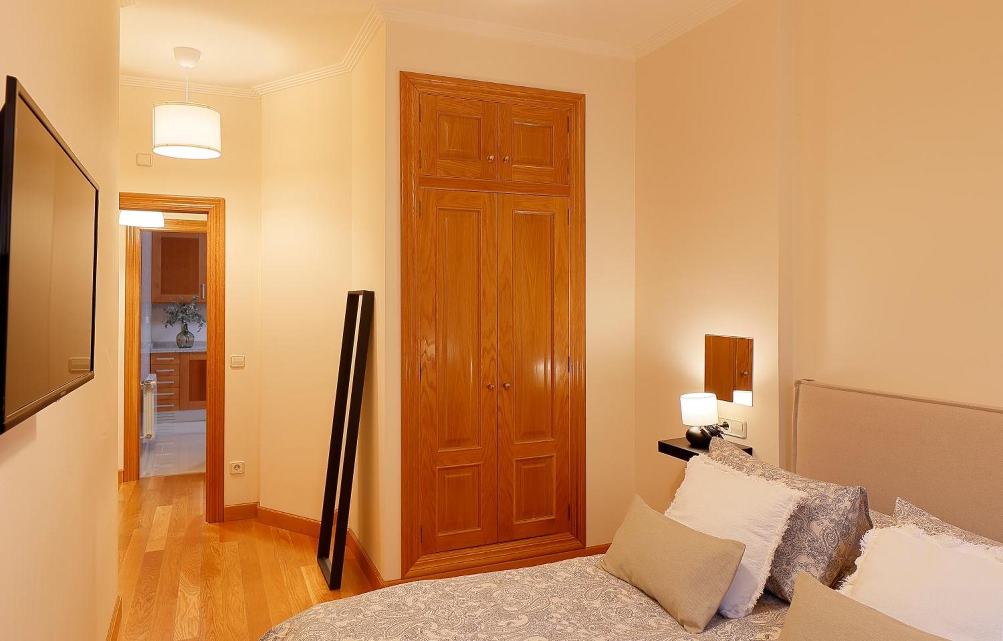 Casco Historico-Catedral Parking Incluido Apartment Oviedo Ngoại thất bức ảnh